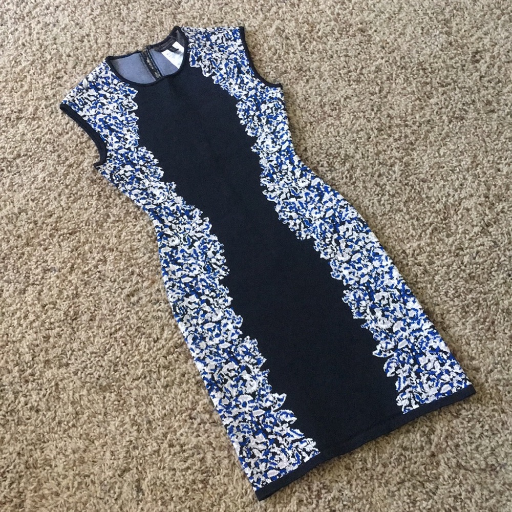 🔥HOT BCBG Max Azria DRESS🔥